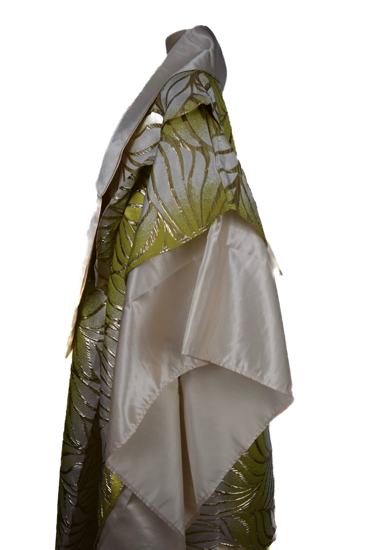 Mu'umu'u Dress – Feathery with Headwrap